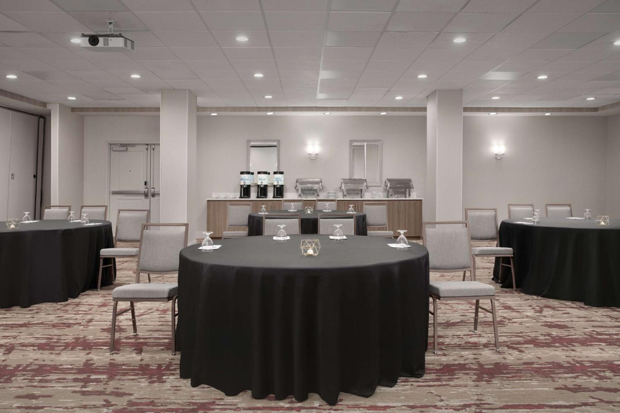 Hilton Garden Inn Philadelphia-Fort Washington Luaran gambar